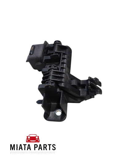 MX5 NC Rear Softtop Lock (Used)